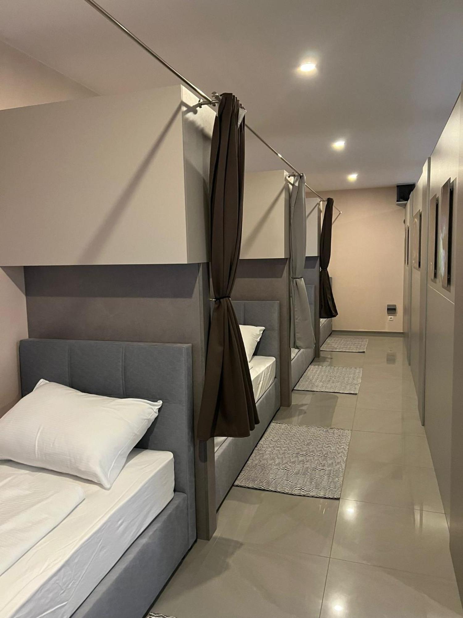 New Central Apartments Westbahnhof เวียนนา ภายนอก รูปภาพ