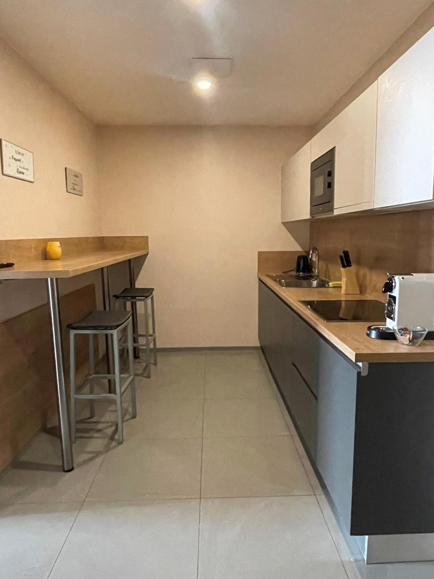 New Central Apartments Westbahnhof เวียนนา ภายนอก รูปภาพ